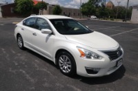 Used 2015 Nissan Altima 2.5 S DISPLAY AUDIO PKG FWD for sale Sold at Auto Collection in Murfreesboro TN 37130 1