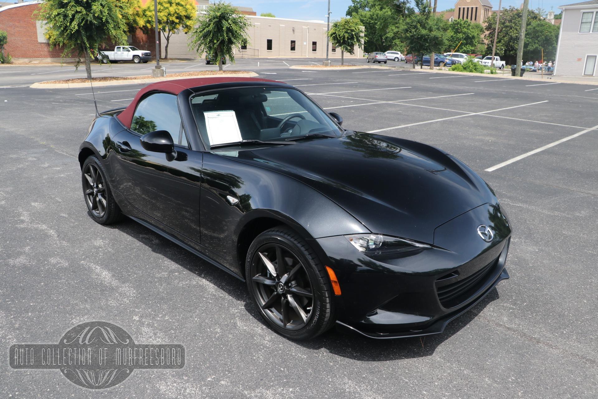 Used 2018 Mazda MX-5 Miata Club Convertible RWD for sale $23,900 at Auto Collection in Murfreesboro TN 37130 1