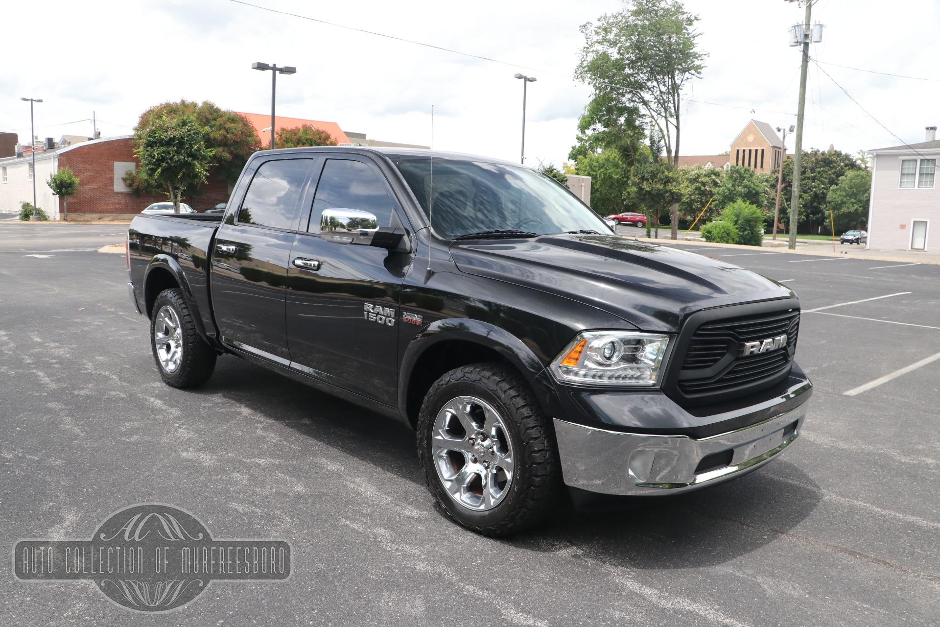 Used 2017 Ram Pickup 1500 Laramie CREW CAB 4X4 W/SUNROOF for sale $31,950 at Auto Collection in Murfreesboro TN 37130 1
