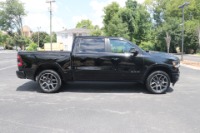 Used 2019 Ram Pickup 1500 LARAMIE BLACK Level 2 CREW CAB 4X4 w/Black Appearance Package for sale Sold at Auto Collection in Murfreesboro TN 37130 8