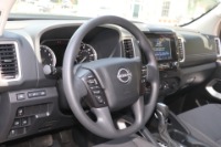 Used 2022 Nissan Frontier SV CREW CAB 4X4 w/TECHNOLOGY PKG for sale Sold at Auto Collection in Murfreesboro TN 37130 22