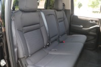 Used 2022 Nissan Frontier SV CREW CAB 4X4 w/TECHNOLOGY PKG for sale Sold at Auto Collection in Murfreesboro TN 37130 38