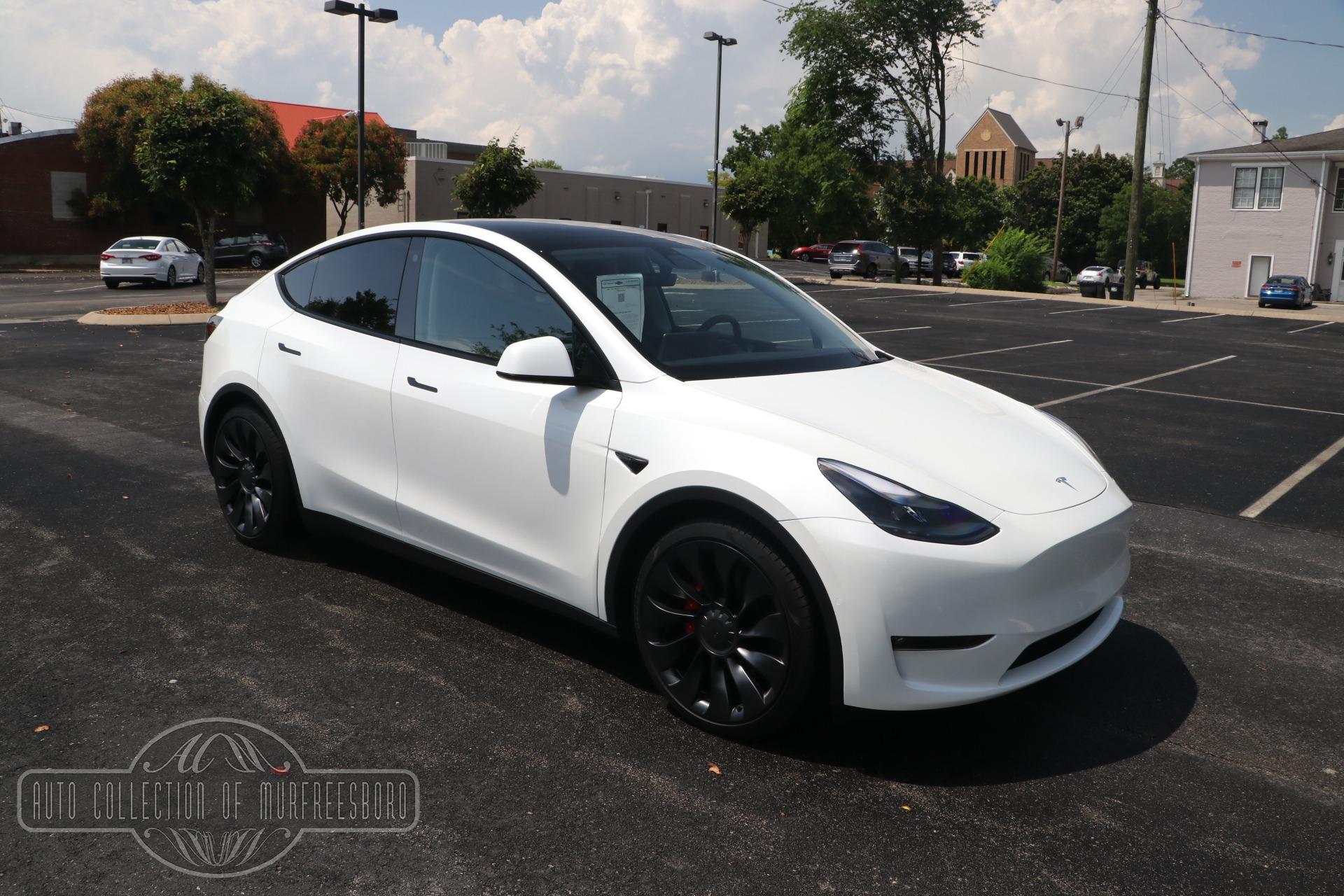 Used 2022 Tesla Model Y Performance AWD w/Autopilot for sale $77,735 at Auto Collection in Murfreesboro TN 37130 1