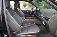 Used 2022 Cadillac Escalade Premium Luxury 4WD w/Power Panoramic Sunroof for sale Sold at Auto Collection in Murfreesboro TN 37130 48