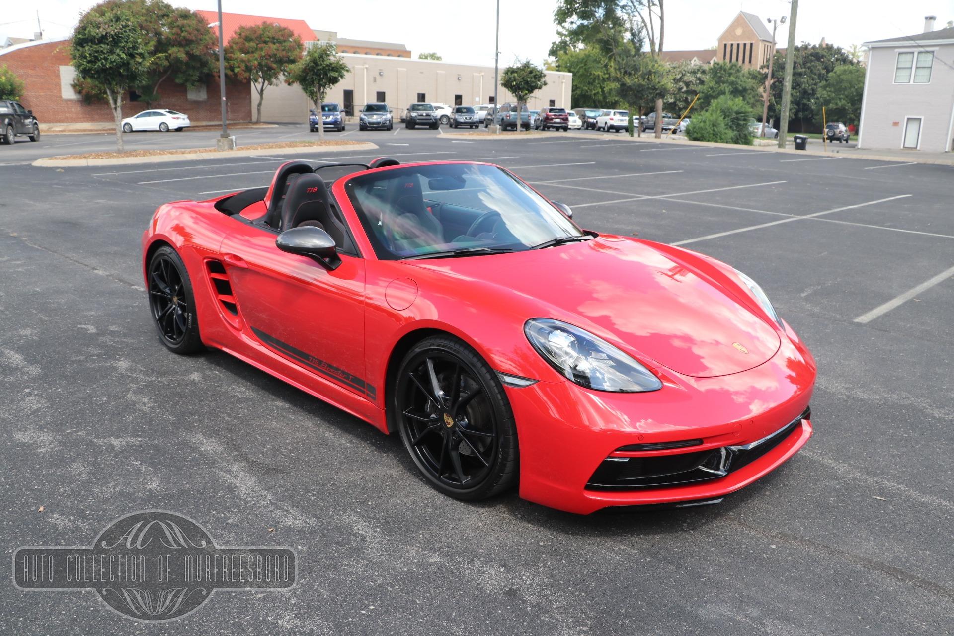 Used 2020 Porsche 718 Boxster T SPORT DESIGN PKG W/APPLE CARPLAY for sale $68,900 at Auto Collection in Murfreesboro TN 37129 1