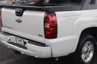 Used 2008 Chevrolet Avalanche LTZ Crew Cab SB w/Z71 Package 4X2 for sale $12,999 at Auto Collection in Murfreesboro TN 37130 14