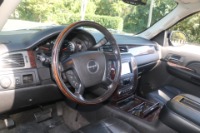 Used 2008 GMC Yukon Denali 4WD w/Power Sunroof for sale Sold at Auto Collection in Murfreesboro TN 37130 14