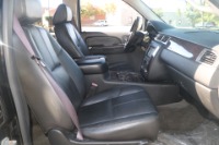 Used 2008 GMC Yukon Denali 4WD w/Power Sunroof for sale Sold at Auto Collection in Murfreesboro TN 37130 25