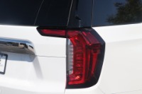 Used 2021 GMC Yukon SLT 4WD w/Panoramic Sunroof for sale $68,450 at Auto Collection in Murfreesboro TN 37130 14