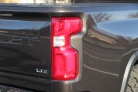 Used 2021 Chevrolet Silverado 2500HD LTZ 4WD CREW CAB DURAMAX 6.6L DIESEL W/TECHNOLOGY PKG for sale $64,900 at Auto Collection in Murfreesboro TN 37130 14
