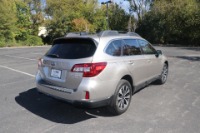 Used 2017 Subaru Outback 2.5I LIMITED POPULAR PACKAGE W/NAV for sale $23,700 at Auto Collection in Murfreesboro TN 37130 3