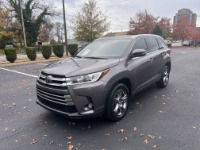 Used 2019 Toyota Highlander Limited Platinum for sale $36,700 at Auto Collection in Murfreesboro TN 37130 2