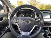 Used 2019 Toyota Highlander Limited Platinum for sale $36,700 at Auto Collection in Murfreesboro TN 37130 64