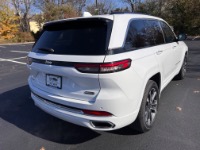 Used 2022 Jeep Grand Cherokee OVERLAND 4X4 W/NAV for sale $57,500 at Auto Collection in Murfreesboro TN 37130 14