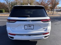 Used 2022 Jeep Grand Cherokee OVERLAND 4X4 W/NAV for sale $57,500 at Auto Collection in Murfreesboro TN 37130 18
