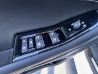 Used 2022 Jeep Grand Cherokee OVERLAND 4X4 W/NAV for sale $57,500 at Auto Collection in Murfreesboro TN 37130 35