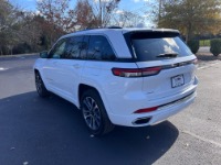 Used 2022 Jeep Grand Cherokee OVERLAND 4X4 W/NAV for sale $57,500 at Auto Collection in Murfreesboro TN 37130 4