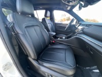 Used 2022 Jeep Grand Cherokee OVERLAND 4X4 W/NAV for sale $57,500 at Auto Collection in Murfreesboro TN 37130 50