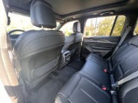 Used 2022 Jeep Grand Cherokee OVERLAND 4X4 W/NAV for sale $57,500 at Auto Collection in Murfreesboro TN 37130 61
