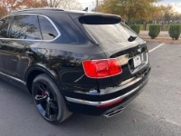 Used 2018 Bentley Bentayga ONYX EDITION AWD 19K IN OPTIONS for sale $142,950 at Auto Collection in Murfreesboro TN 37130 17