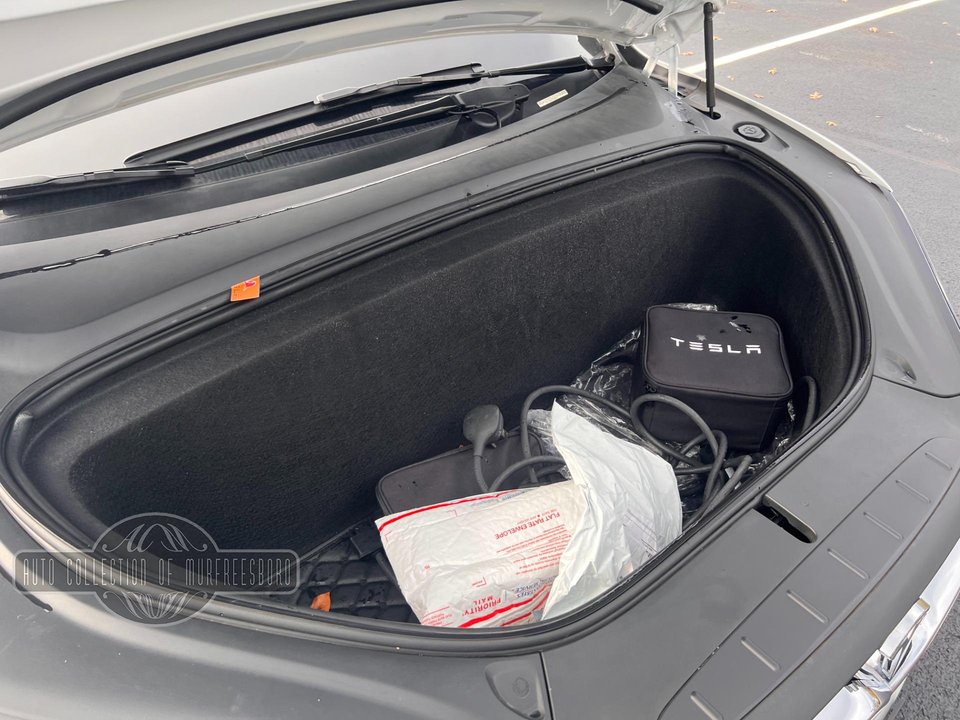 Luggage Area Kit | TESLA MODEL X 2019 Luggage Area Kit | TESLA MODEL X 2019