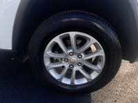 Used 2021 Jeep Grand Cherokee LAREDO E 4X2 for sale $31,500 at Auto Collection in Murfreesboro TN 37130 74