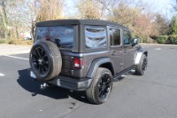 Used 2018 Jeep Wrangler Unlimited Sport 4X4 w/Technology Group Package for sale Sold at Auto Collection in Murfreesboro TN 37130 3