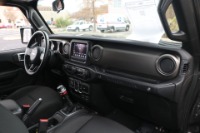 Used 2018 Jeep Wrangler Unlimited Sport 4X4 w/Technology Group Package for sale Sold at Auto Collection in Murfreesboro TN 37130 31