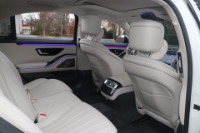 Used 2022 Mercedes-Benz S 580 4MATIC w/AMG LINE PACKAGE for sale $118,900 at Auto Collection in Murfreesboro TN 37129 27