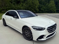 Used 2022 Mercedes-Benz S 580 4MATIC w/AMG LINE PACKAGE for sale $118,900 at Auto Collection in Murfreesboro TN 37129 1