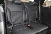 Used 2020 Land Rover Discovery HSE 7 SEAT PKG AWD for sale $47,900 at Auto Collection in Murfreesboro TN 37129 47