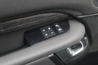 Used 2020 Land Rover Discovery HSE 7 SEAT PKG AWD for sale $47,900 at Auto Collection in Murfreesboro TN 37129 71