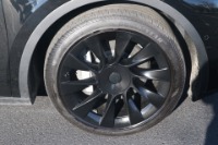 Used 2021 Tesla Model Y Long Range AWD for sale $54,900 at Auto Collection in Murfreesboro TN 37129 24