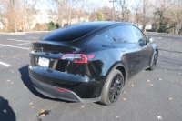 Used 2021 Tesla Model Y Long Range AWD for sale $54,900 at Auto Collection in Murfreesboro TN 37129 3