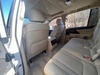 Used 2021 Lexus LX 570 LUXURY AWD w/Three-Row for sale Sold at Auto Collection in Murfreesboro TN 37129 59