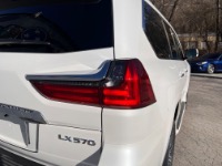 Used 2021 Lexus LX 570 LUXURY AWD w/Three-Row for sale Sold at Auto Collection in Murfreesboro TN 37129 9