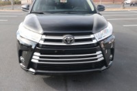 Used 2019 Toyota Highlander XLE FWD for sale $27,900 at Auto Collection in Murfreesboro TN 37129 27
