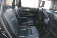 Used 2019 Toyota Highlander XLE FWD for sale $27,900 at Auto Collection in Murfreesboro TN 37129 49