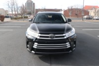 Used 2019 Toyota Highlander XLE FWD for sale $27,900 at Auto Collection in Murfreesboro TN 37129 5