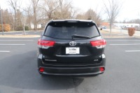 Used 2019 Toyota Highlander XLE FWD for sale $27,900 at Auto Collection in Murfreesboro TN 37129 6