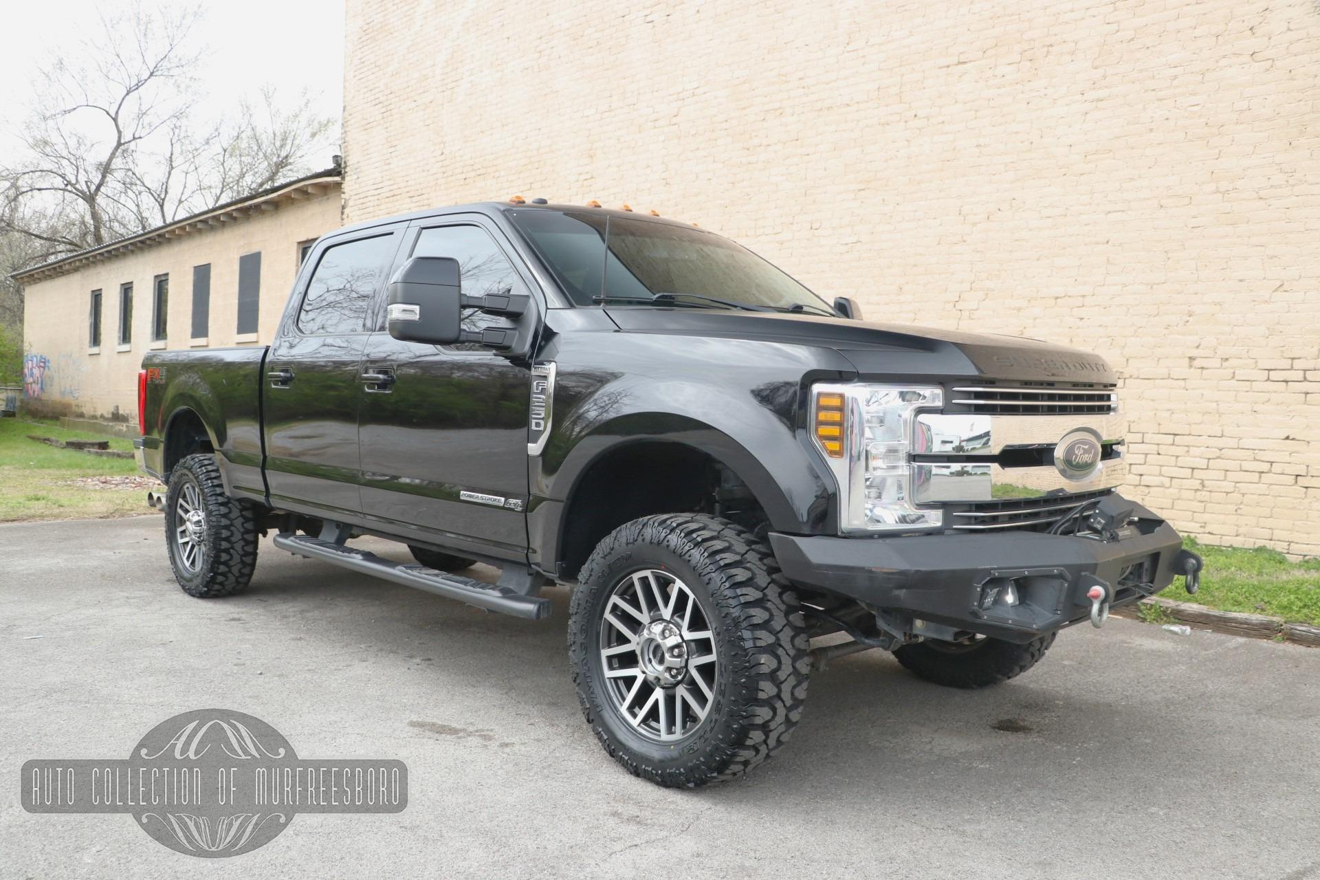 Used 2018 Ford F-250 Super Duty LARIAT 6.7L POWER STROKE DIESEL 4WD W/FX4 PKG for sale Sold at Auto Collection in Murfreesboro TN 37129 1