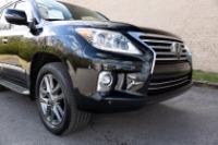 Used 2015 Lexus LX 570 AWD LUXUARY PKG W/DUAL SCREEN DVD REAR SYSTEM for sale Sold at Auto Collection in Murfreesboro TN 37129 11