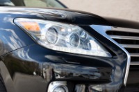 Used 2015 Lexus LX 570 AWD LUXUARY PKG W/DUAL SCREEN DVD REAR SYSTEM for sale Sold at Auto Collection in Murfreesboro TN 37129 12