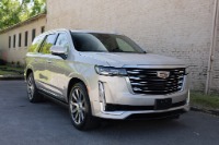 Used 2021 Cadillac Escalade PREMIUM LUXURY PLATINUM 4WD W/ASSIST STEPS for sale $97,430 at Auto Collection in Murfreesboro TN 37129 1