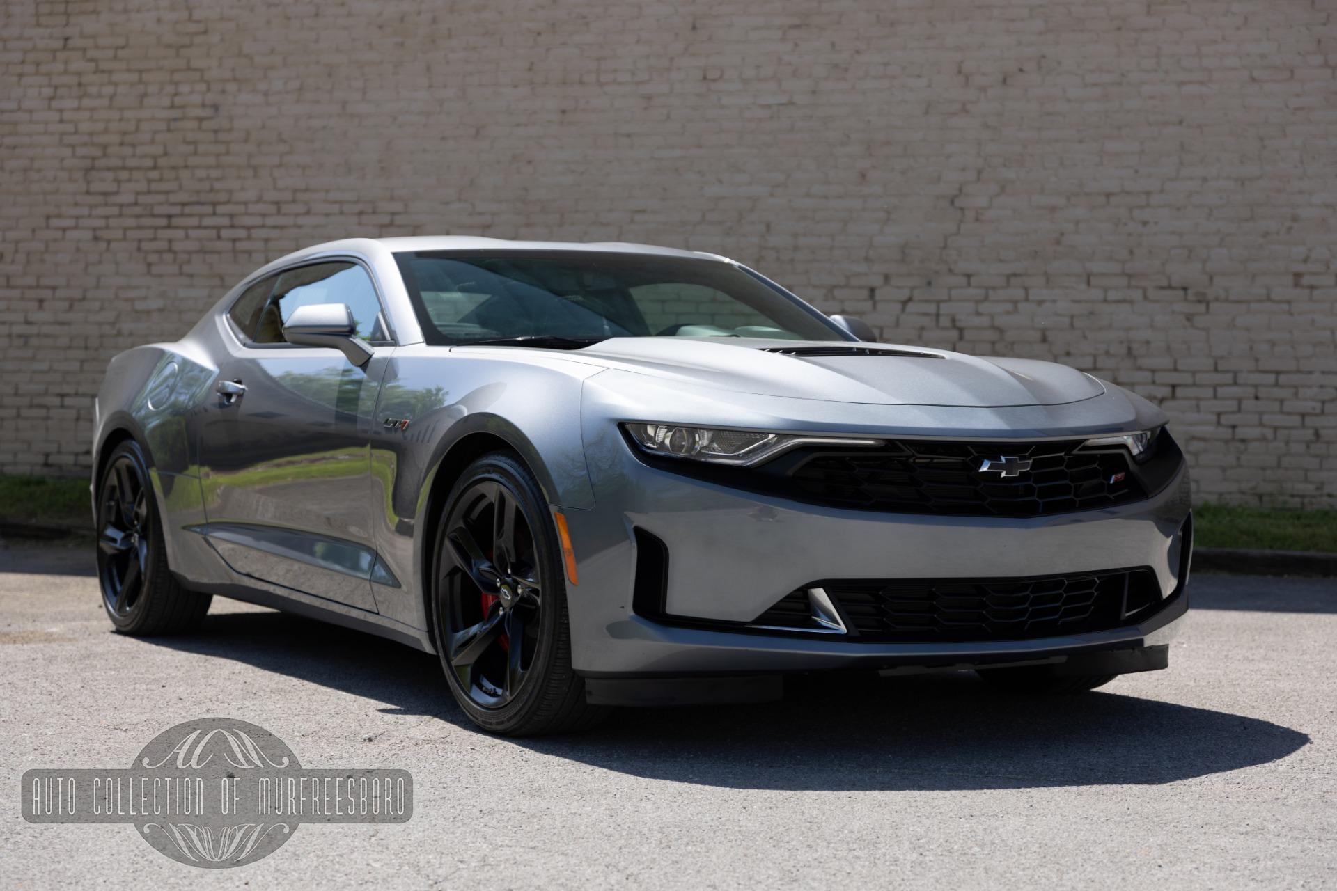 Used 2022 Chevrolet Camaro LT1 COUPE 10 SPEED TECHNOLOGY PKG W/EXHUAST for sale Sold at Auto Collection in Murfreesboro TN 37129 1