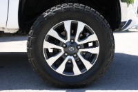 Used 2017 Toyota Tundra LIMITED 2WD CREWMAX W/SUNROOF for sale Sold at Auto Collection in Murfreesboro TN 37129 12