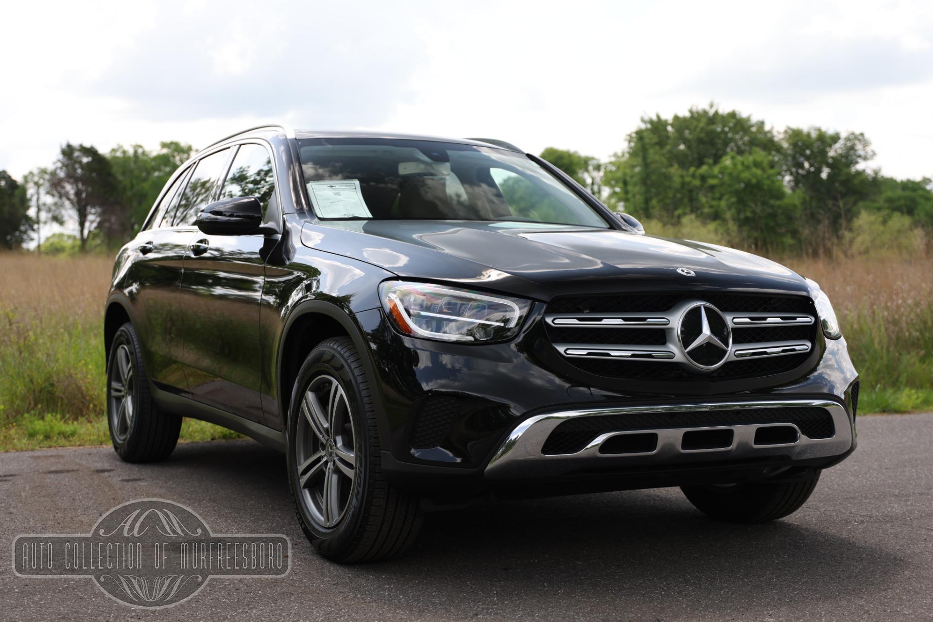 Used 2020 Mercedes-Benz GLC 300 4MATIC PREMIUM PACKAGE W/PANORAMA SUNROOF for sale $41,500 at Auto Collection in Murfreesboro TN 37129 1