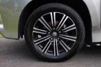 Used 2019 Lexus LX 570 AWD LUXURY PACKAGE THREE ROW W/MARK LEVINSON AUDIO for sale $74,500 at Auto Collection in Murfreesboro TN 37129 11
