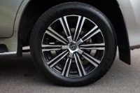 Used 2019 Lexus LX 570 AWD LUXURY PACKAGE THREE ROW W/MARK LEVINSON AUDIO for sale $74,500 at Auto Collection in Murfreesboro TN 37129 12
