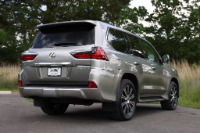 Used 2019 Lexus LX 570 AWD LUXURY PACKAGE THREE ROW W/MARK LEVINSON AUDIO for sale $74,500 at Auto Collection in Murfreesboro TN 37129 3